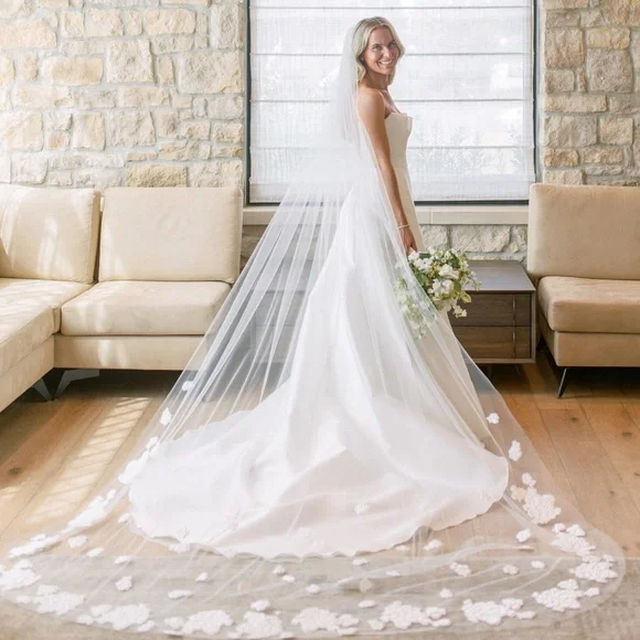 Amsale Devon Veil The Devon Wedding Dress from Amsale. This a-line jacquard  main image 4